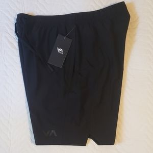 RVCA YOGGER ALL DAY SHORT 18"